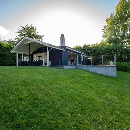 Panoramaudsigt Og Terrasse I Charmerende Hus * Hojslev